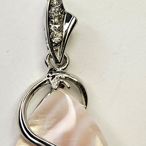 Rose Quartz Pendant with Rhinestone - Picture 8 of 13